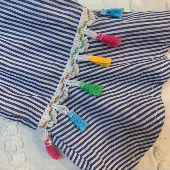 Anandas Large Multi Color Tunic Top with Tassels. - Picture 8 of 9